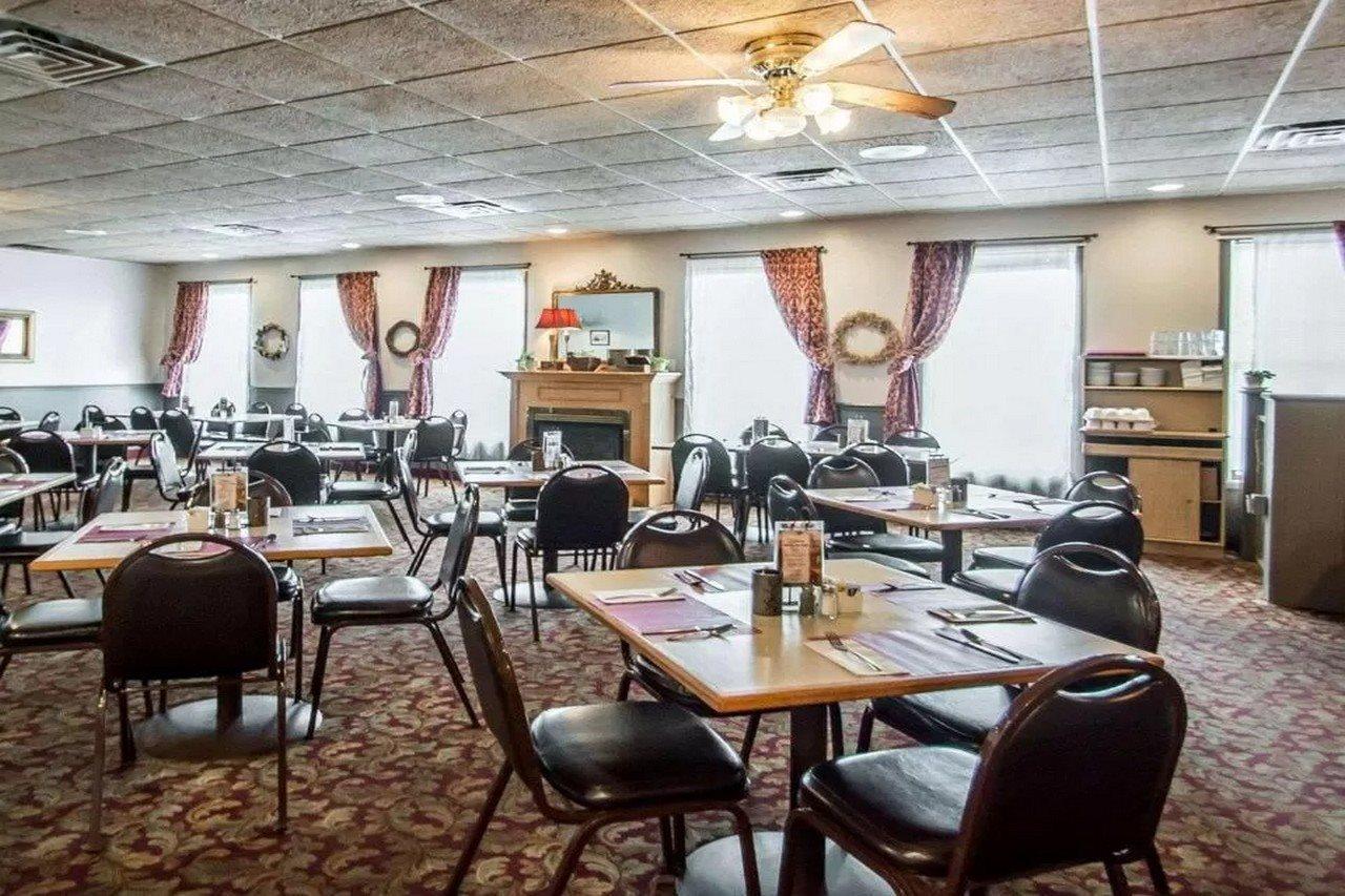 Rodeway Inn Lakeville Kültér fotó