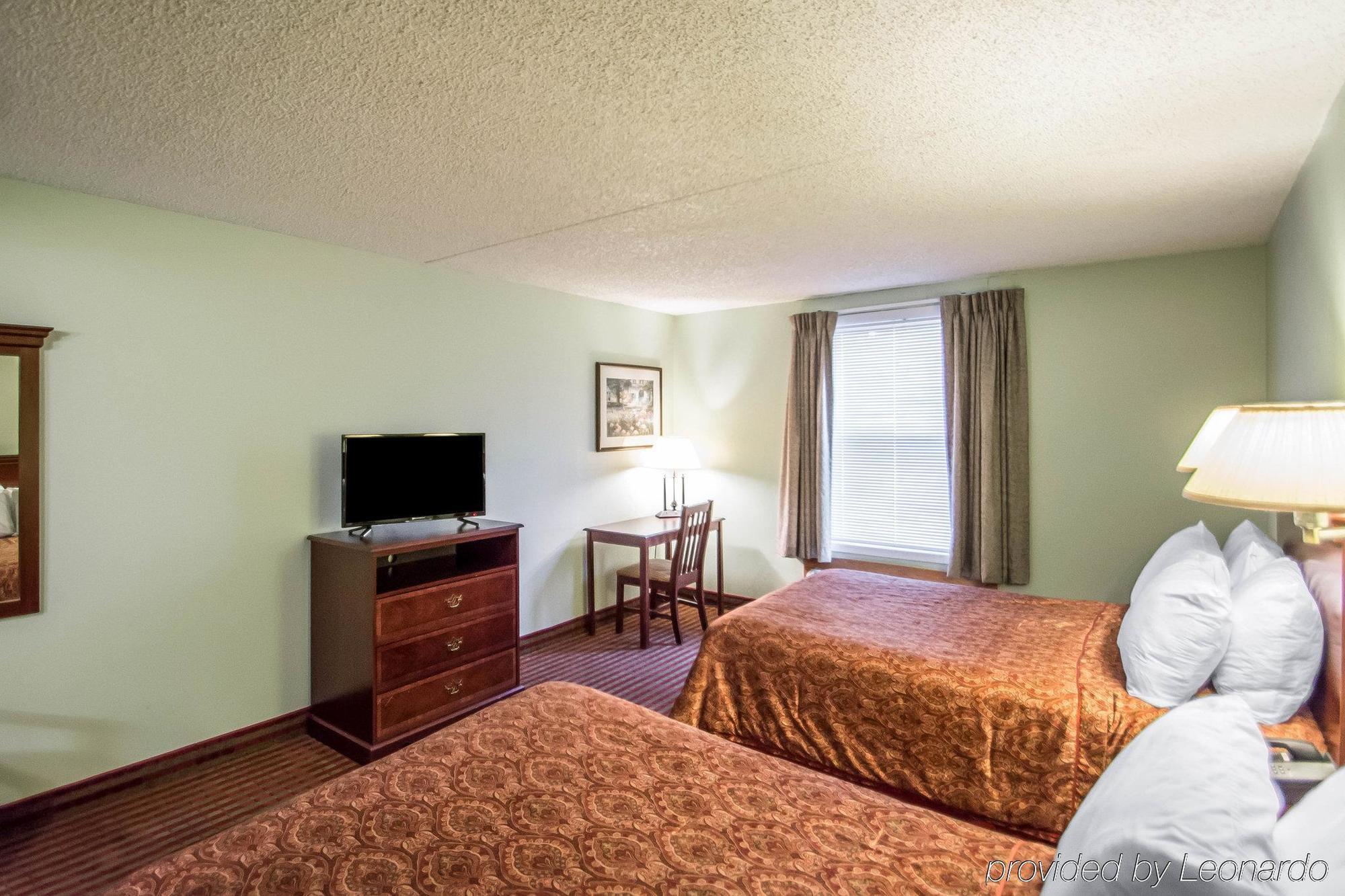 Rodeway Inn Lakeville Kültér fotó